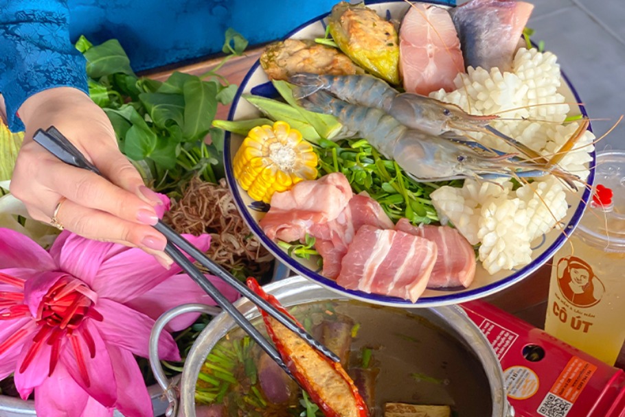 lau-mam-co-ut-tai-sai-gon
